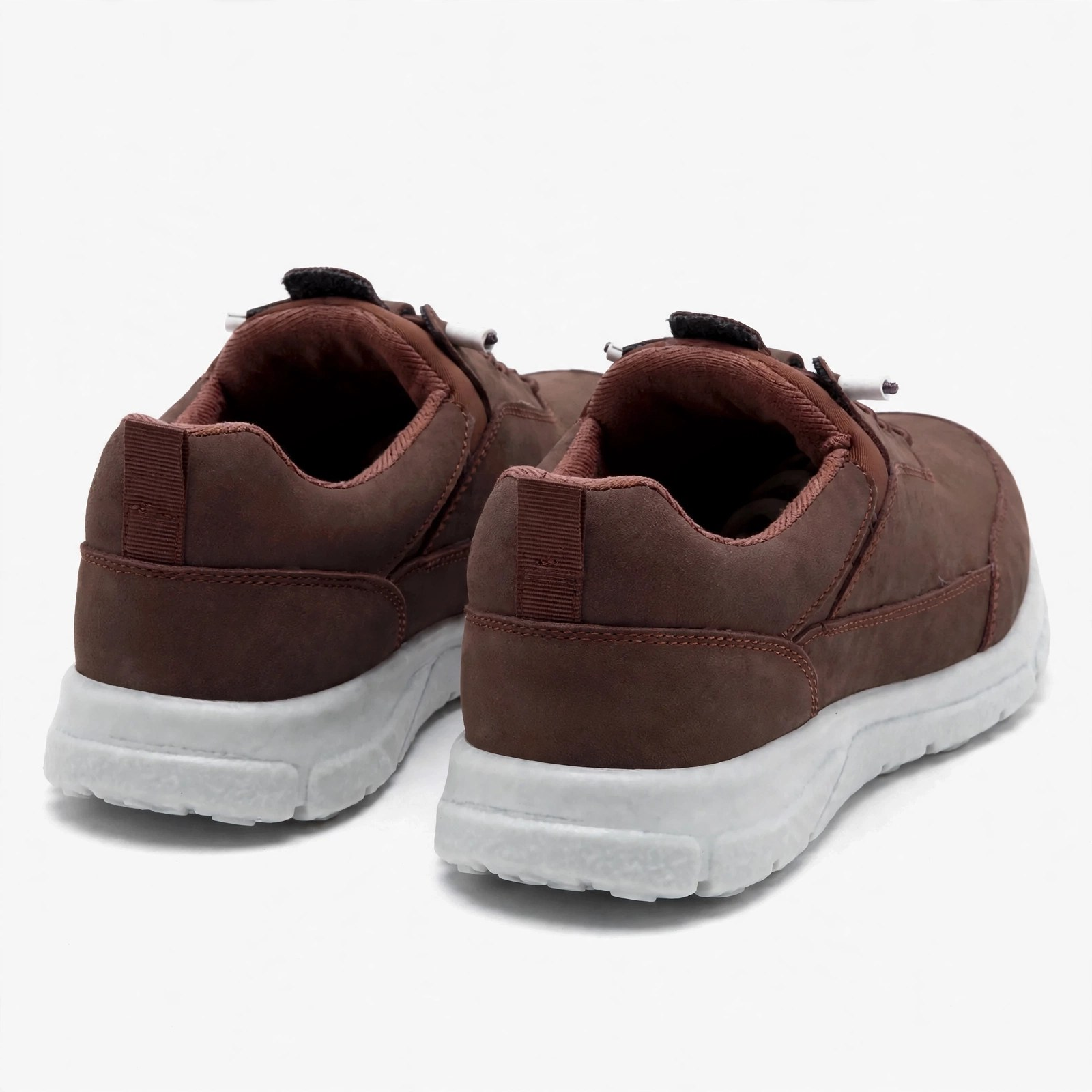 Urban Comfort Sneakers – Brown