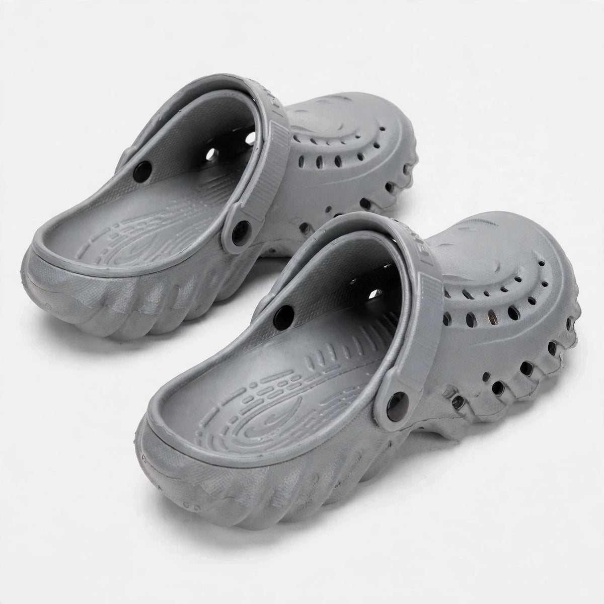 men's grey clogs